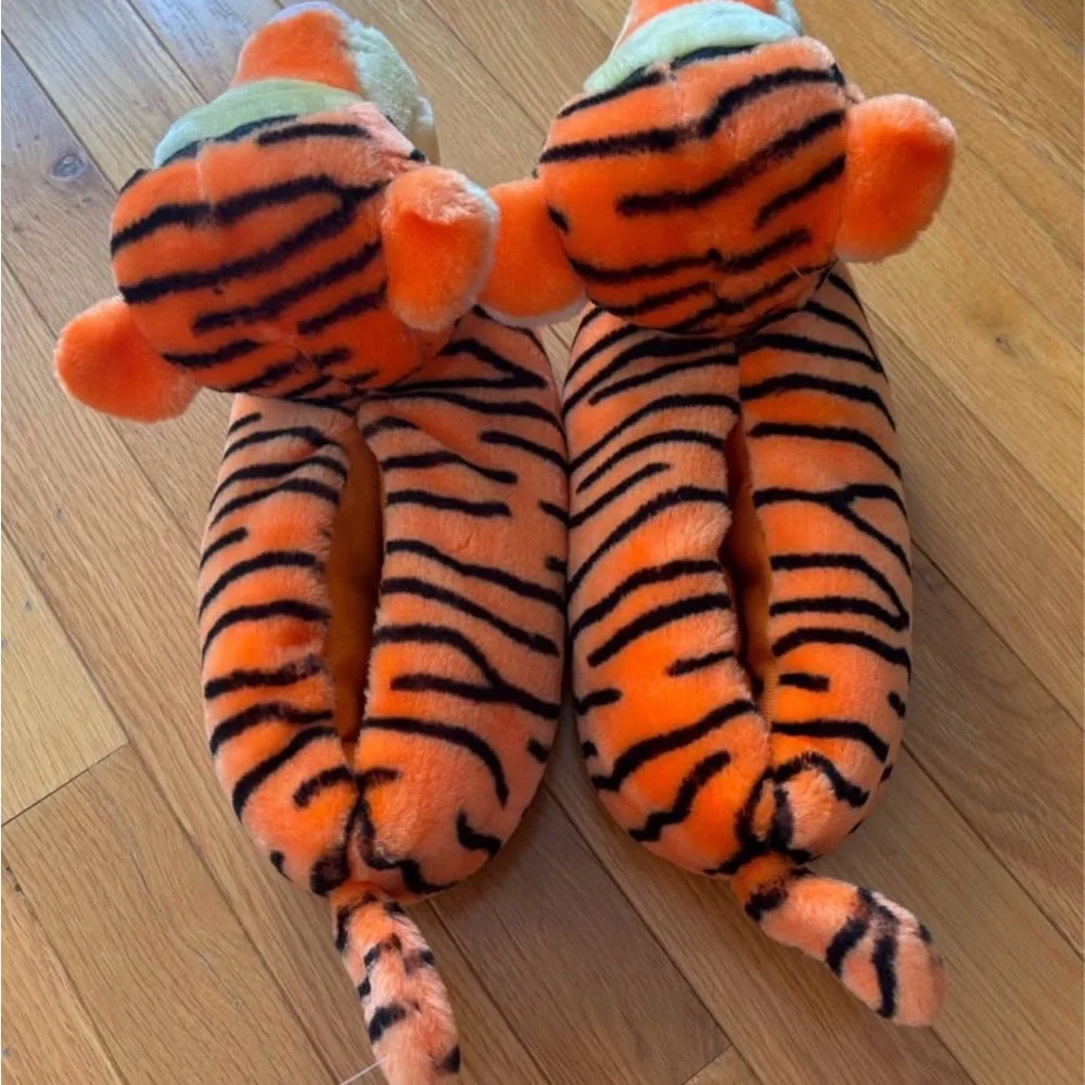 Disney Tigger Plush Kids Slippers - Orange, Black, Yellow